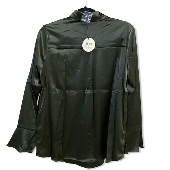 NWT Remi x Revolve Serena button up satin shirt Forrest green blouse L - Picture 5 of 9
